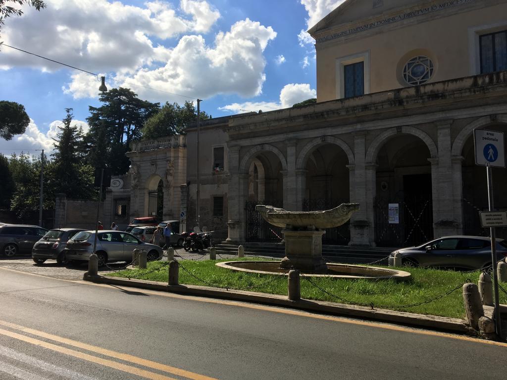 Delightful Apartment 100 Meters From The Colosseum 외부 사진