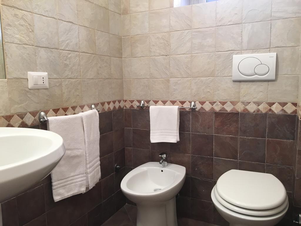 Delightful Apartment 100 Meters From The Colosseum 외부 사진