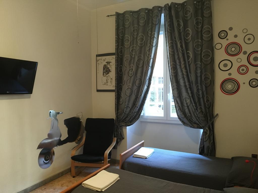 Delightful Apartment 100 Meters From The Colosseum 외부 사진